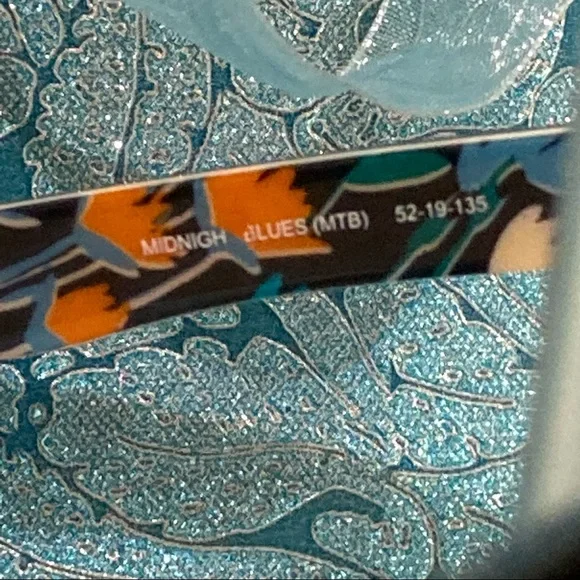 RELISTED | VERA BRADLEY Claudette Frame and Hard Case Pattern Midnight Blues - Picture 9 of 12